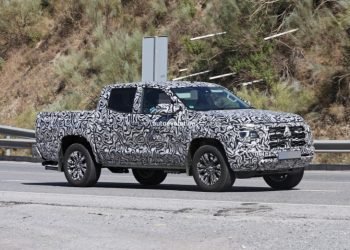 Generasi Baru Mitsubishi Triton Hadir Maret 2023, Tampang Mirip Navara