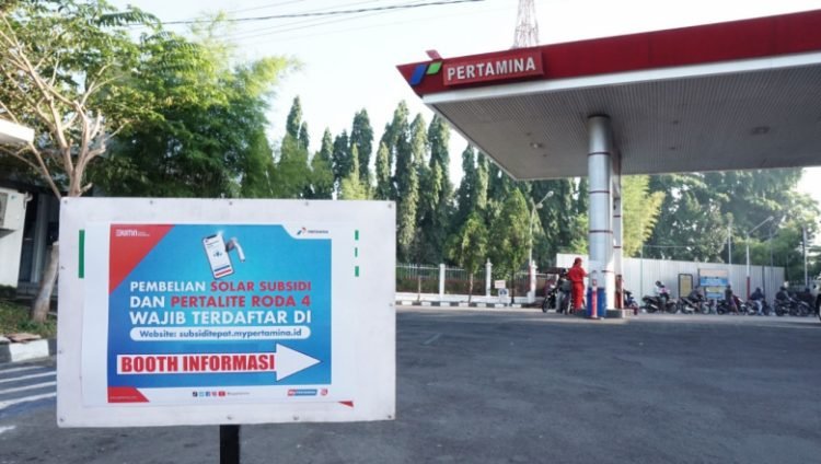 Ilustrasi bensin bersubsidi Pertamina. (ist)