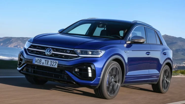 Volkswagen-T-Roc-R-2022 (Autoexpress)
