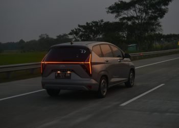 Keenakan Ngebejek di Tol, Dua Stargazer Sampai Kehabisan Bensin