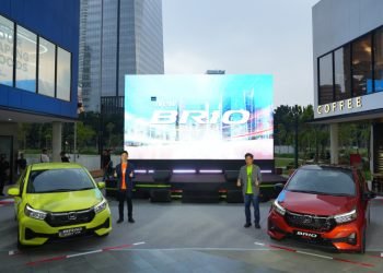 Cuma Honda Brio yang Sukses Tumbangkan Avanza   