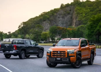Mitsubishi All New Triton Keluar Kandang, Tampang Ganas, Tenaga Buas