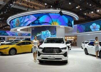 Mobil Hybrid Toyota Laku Keras di GIIAS