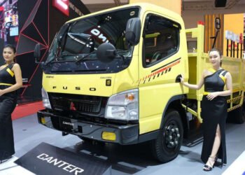 Cek 14 Fitur Tambahan Fuso Canter Special Edition