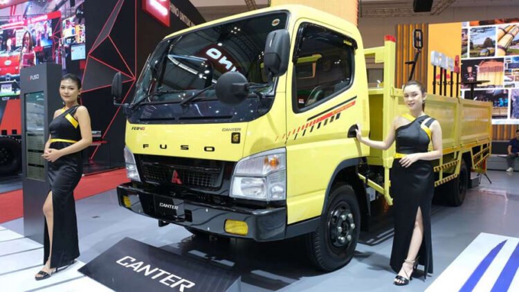 Ada 14 fitur tambahan Fuso Canter Special Edition. (Foto, istimewa)