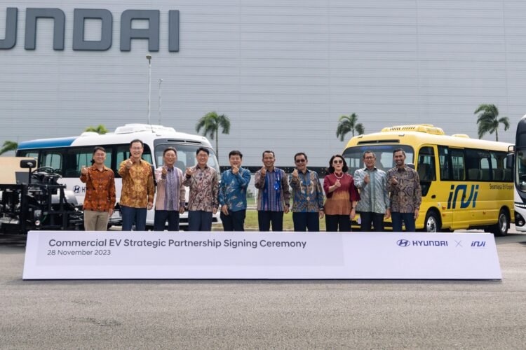 Hyundai dan Indika bekerja sama dalam memasarkan bus listrik di Indonesia. (ist)
