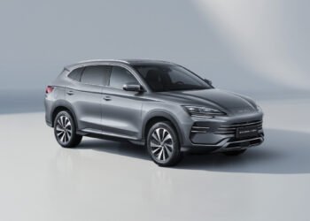 Rudal BYD untuk Hancurin SUV Toyota