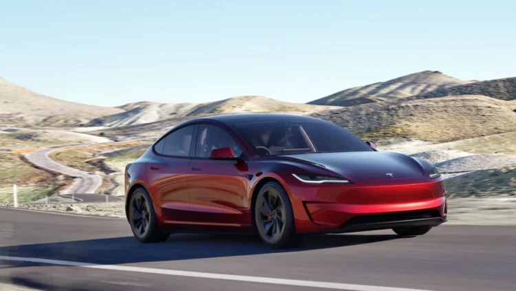 Tesla Model 3 Performance. (Autoexpress)