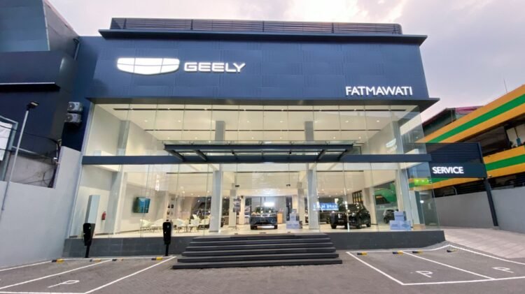 Dealer Geely Fatmawati. (ist)