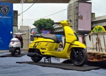 Peugeot Django Cafe Racer Siap Mengancam Dominasi Skuter Premium Tanah Air