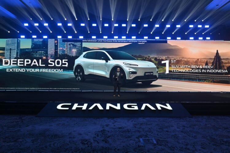 Changan Deepal S05 Resmi Diluncurkan sebangan The 1st SUV with BEV & REEV Technologies. (Foto: Changan)