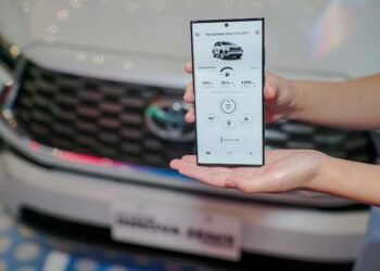 Tambahan Fitur T Intouch Kijang Innova Zenix Seberapa Efektif Memikat Konsumen
